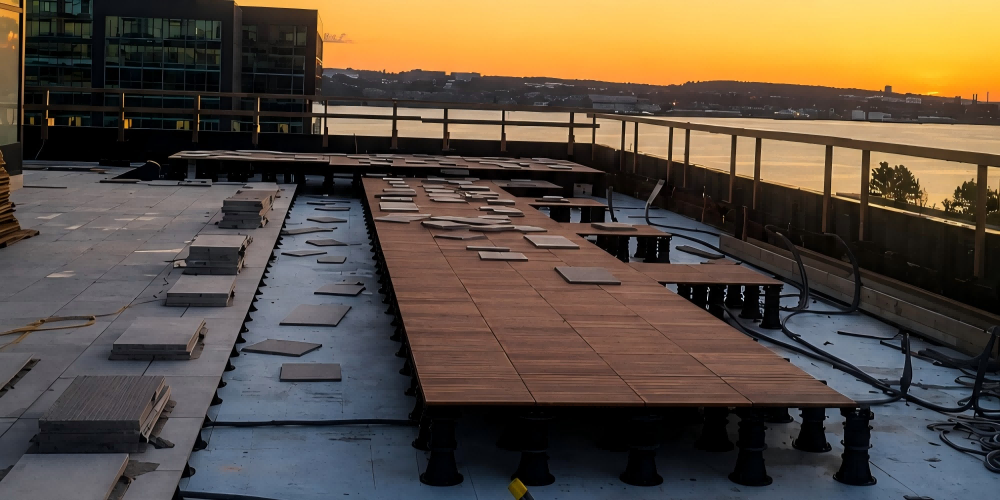 The Maple Project | Halifax, Canada 4,600 Moonbay Adjustable Pedestals | 90–460 mm